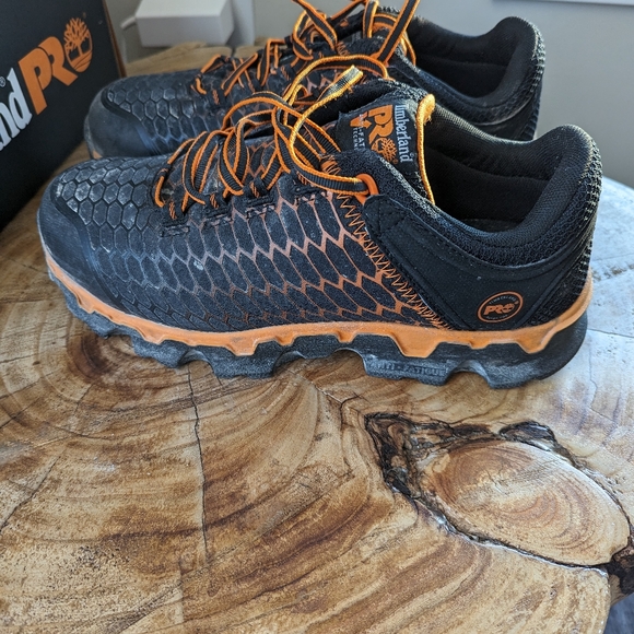 Men's Timberland Power train Sport (Safety Toe) Size 8 - Picture 5 of 5